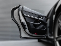 Porsche Taycan Turbo AWD 2025