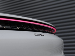 Porsche Taycan Turbo AWD 2025