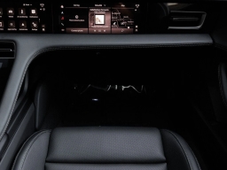 Porsche Taycan Turbo AWD 2025