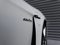 Porsche Taycan Turbo AWD 2025