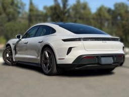 Porsche Taycan Turbo AWD 2025