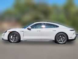 Porsche Taycan Turbo AWD 2025