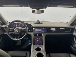 Porsche Taycan Turbo AWD 2026