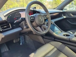 Porsche Taycan Turbo AWD 2025