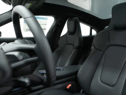 Porsche Taycan Turbo S AWD 2026