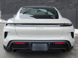 Porsche Taycan Turbo S AWD 2026