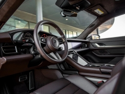 Porsche Taycan Turbo S AWD 2026