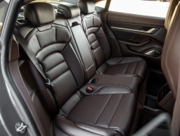 Porsche Taycan Turbo S AWD 2026