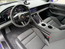 Porsche Taycan GTS AWD 2026