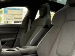 Porsche Taycan GTS AWD 2026