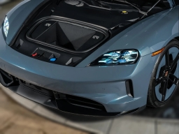 Porsche Taycan GTS AWD 2026