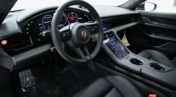 Porsche Taycan GTS AWD 2026