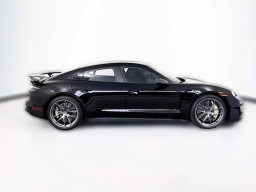 Porsche Taycan Turbo GT AWD w/Weissach Package 2025