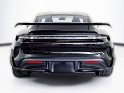 Porsche Taycan Turbo GT AWD w/Weissach Package 2025