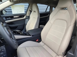 Porsche Panamera 4 E-Hybrid AWD 2026