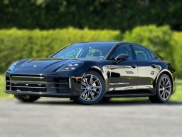 Porsche Panamera 4 E-Hybrid AWD 2026
