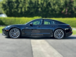 Porsche Panamera 4 E-Hybrid AWD 2026