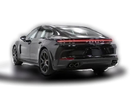 Porsche Panamera 4 E-Hybrid AWD 2026