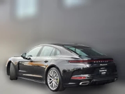 Porsche Panamera 4 E-Hybrid AWD 2026
