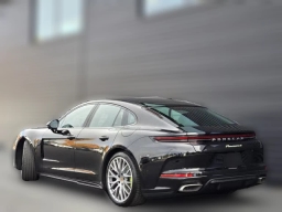 Porsche Panamera 4 E-Hybrid AWD 2026