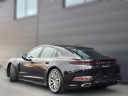Porsche Panamera 4 E-Hybrid AWD 2026