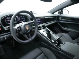 Porsche Panamera 4 E-Hybrid AWD 2026