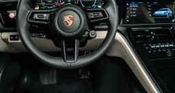 Porsche Panamera 4 E-Hybrid AWD 2026