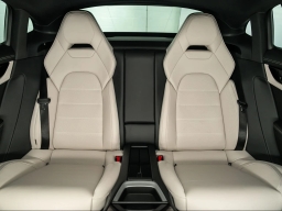 Porsche Panamera 4 E-Hybrid AWD 2026