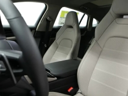 Porsche Panamera 4 E-Hybrid AWD 2026