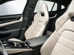 Porsche Panamera Turbo E-Hybrid AWD 2026