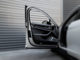 Porsche Panamera Turbo E-Hybrid AWD 2026