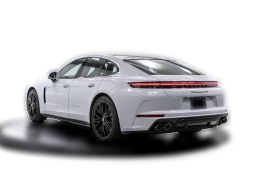 Porsche Panamera GTS AWD 2026