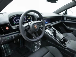 Porsche Panamera GTS AWD 2026