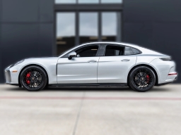 Porsche Panamera GTS AWD 2026