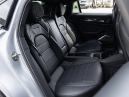 Porsche Panamera GTS AWD 2026