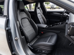 Porsche Panamera GTS AWD 2026