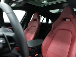 Porsche Panamera GTS AWD 2026