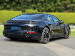 Porsche Panamera GTS AWD 2026