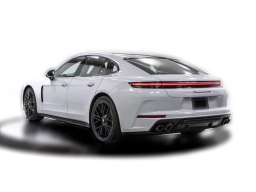 Porsche Panamera GTS AWD 2026