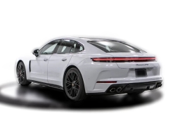 Porsche Panamera GTS AWD 2026