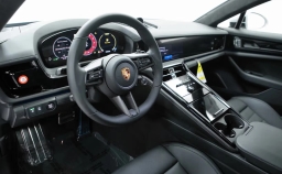 Porsche Panamera GTS AWD 2026