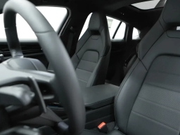 Porsche Panamera GTS AWD 2026