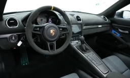 Porsche 718 Spyder RS Roadster 2025