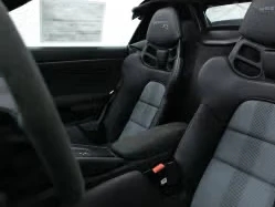 Porsche 718 Spyder RS Roadster 2025