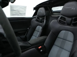 Porsche 718 Spyder RS Roadster 2025