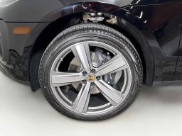 Porsche Macan T AWD 2025
