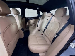 Porsche Macan T AWD 2026