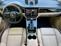 Porsche Macan T AWD 2026