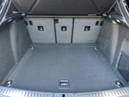 Porsche Macan T AWD 2026