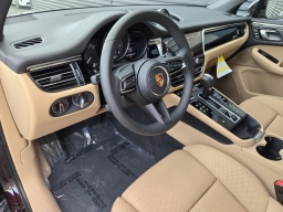 Porsche Macan T AWD 2026